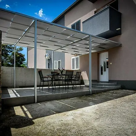 Appartement Apartman Tea Zadar
